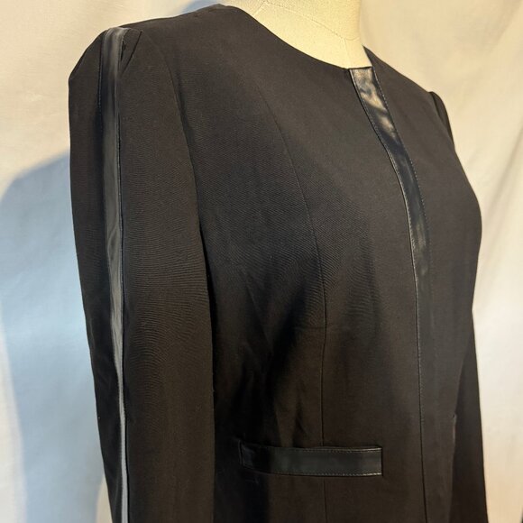(S) LARRY LEVINE Stretch Black Jacket with Faux Leather Trim - Picture 3 of 11